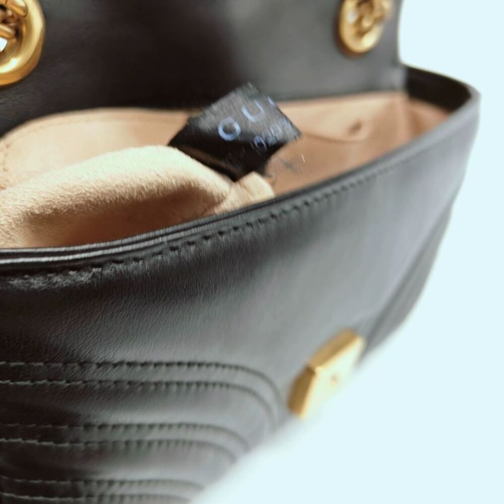 Gucci Women Pre-Loved Bag Very Good Condition - Picture 7 of 9